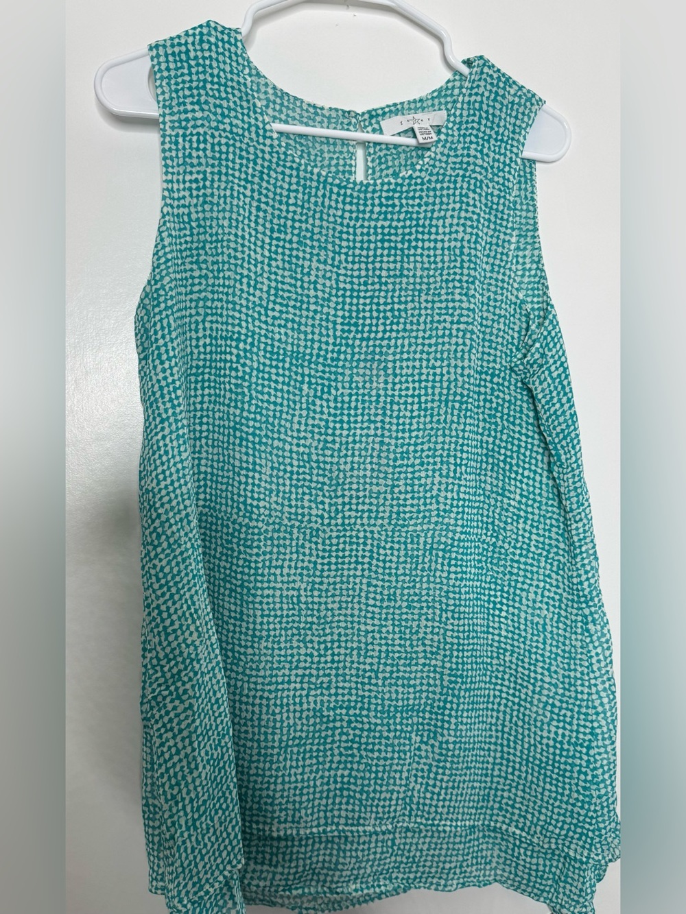 Fever Teal and White Sleeveless Shift Blouse flowy size MD